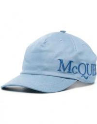 Alexander McQueen hatte blå